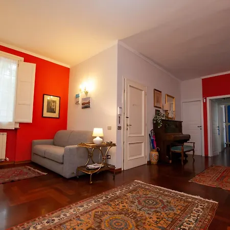 Placidia Apartment *